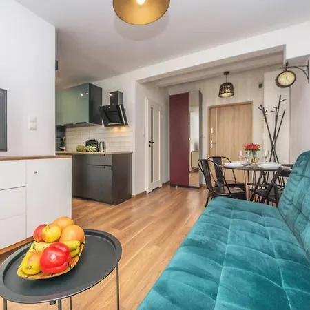 شقة Hello Apartment Gdansk Apartament Dark Brzezno *