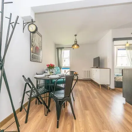 شقة Hello Apartment Gdansk Apartament Dark Brzezno