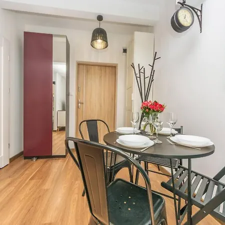 Hello Apartment Gdansk Apartament Dark Brzezno * غدانسك